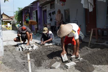 PEMANTAUAN PEMBANGUNAN